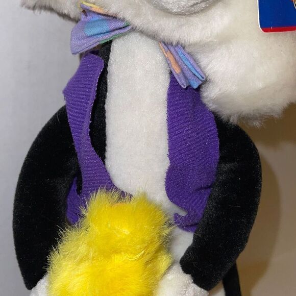 Vintage Looney Tunes 13” Slyvester the Cat Plush holding a baby chick NWT - Picture 12 of 12